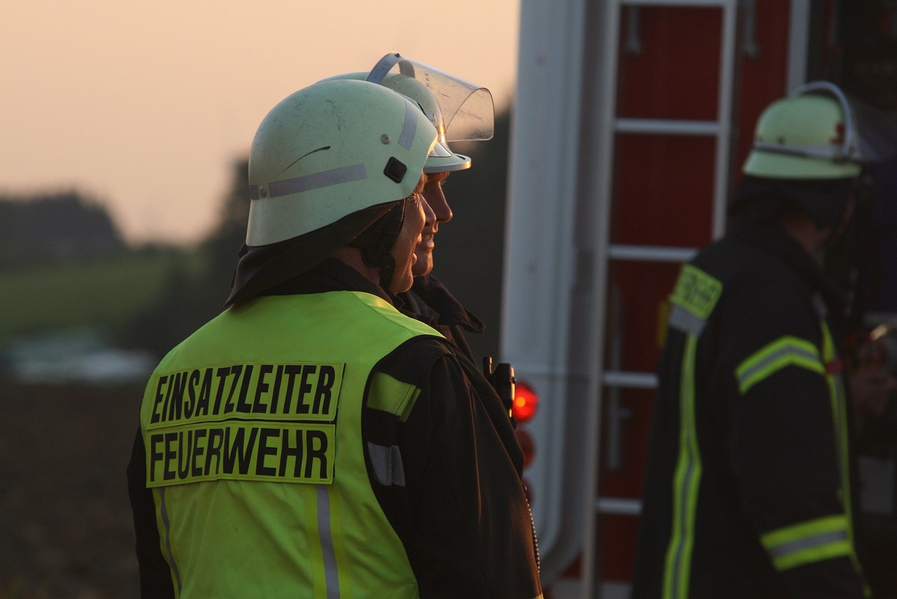 fire fighters, firefighter, human, person, helmet, fire, rescue, mission, operations manager, firefighter, firefighter, firefighter, firefighter, firefighter, helmet, operations manager